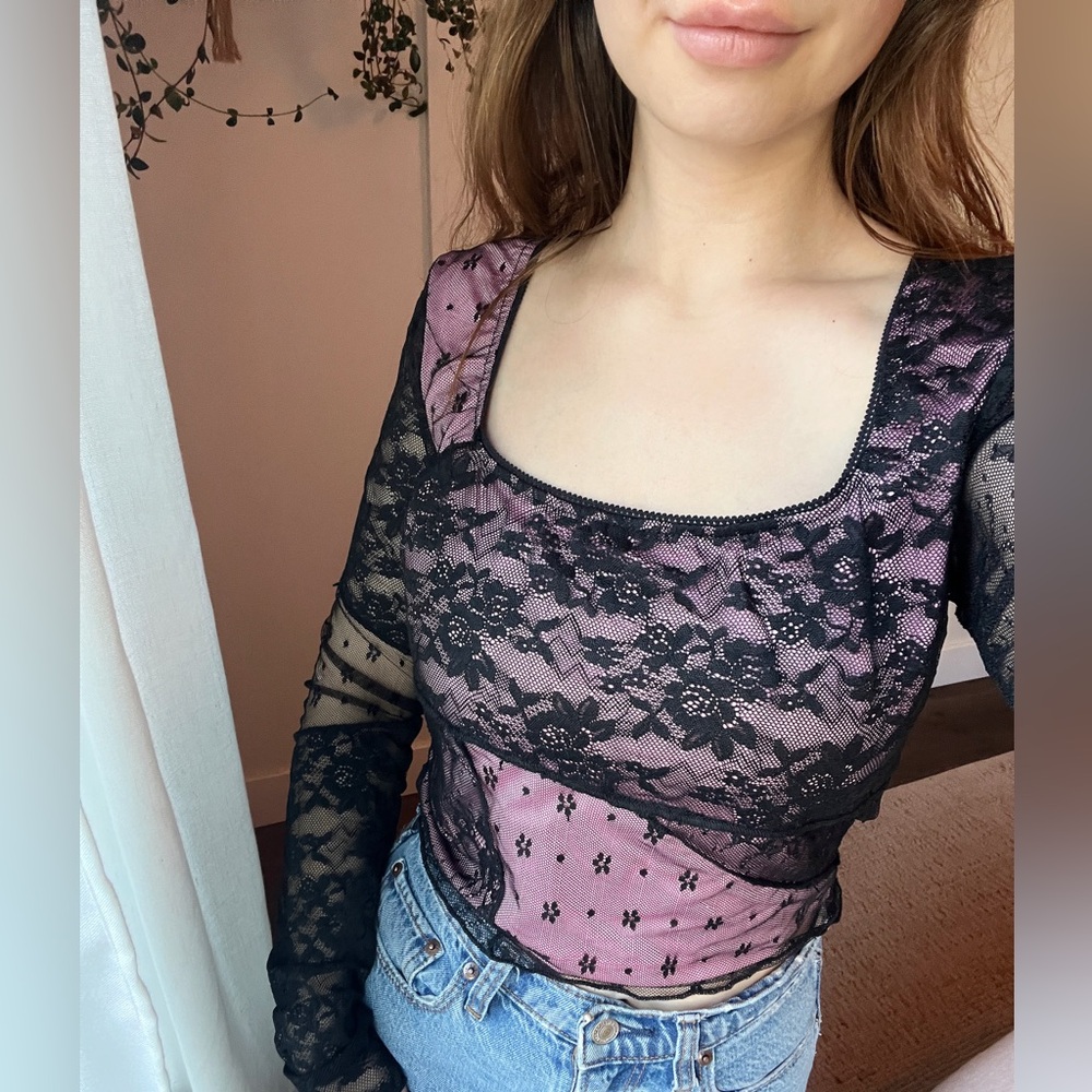 Delia’s Long Sleeve Lace Top